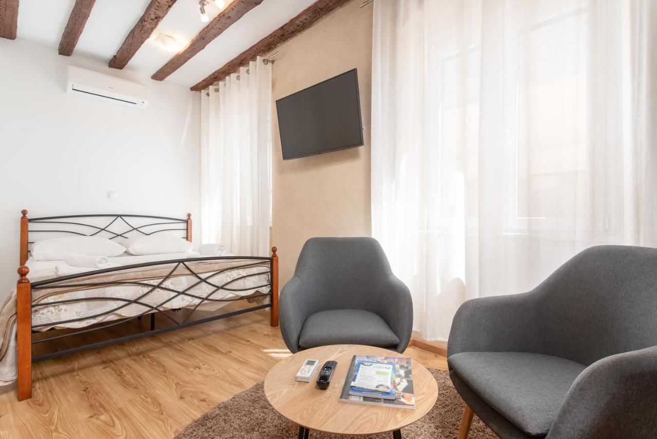 Dolce Vita Apartments Split Bagian luar foto